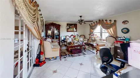 10900 SW 177th Terrace Miami FL 33157