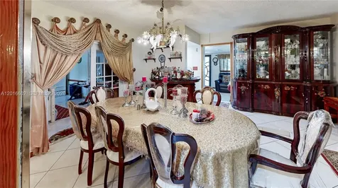 10900 SW 177th Terrace Miami FL 33157