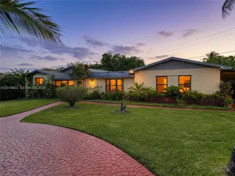 10900 SW 177th Terrace Miami FL 33157
