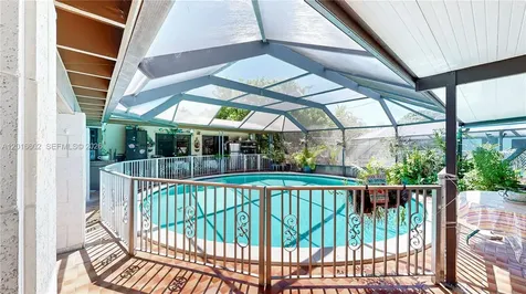 10900 SW 177th Terrace Miami FL 33157