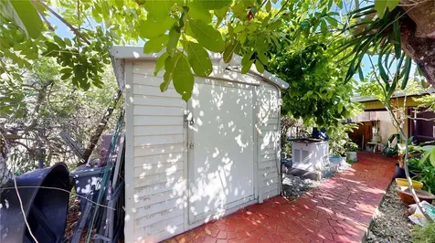 10900 SW 177th Terrace Miami FL 33157