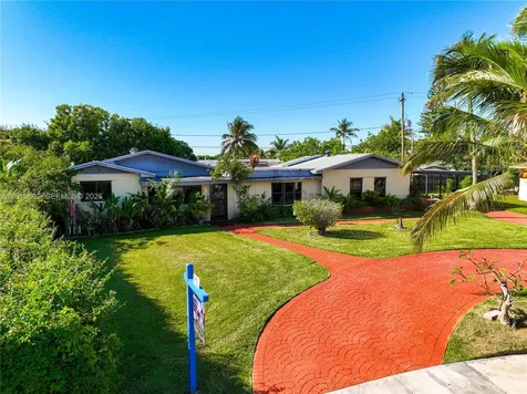 10900 SW 177th Terrace Miami FL 33157