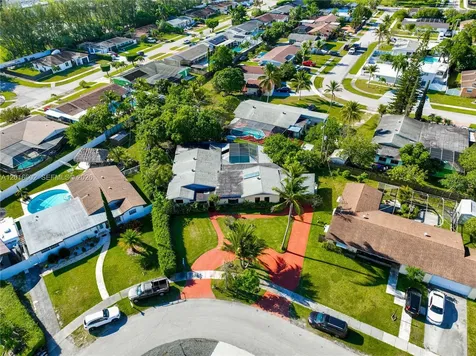10900 SW 177th Terrace Miami FL 33157