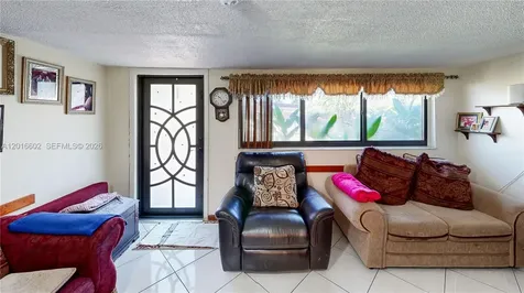 10900 SW 177th Terrace Miami FL 33157