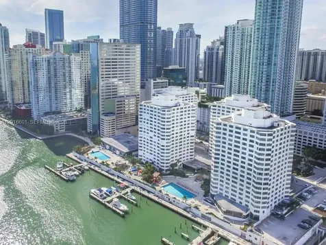 825 Brickell Bay Drive Miami FL 33131