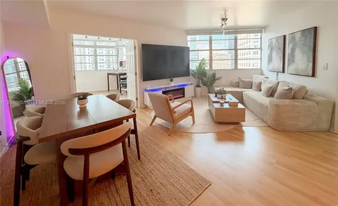 825 Brickell Bay Drive Miami FL 33131