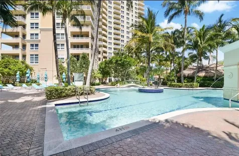 19501 W Country Club Drive Aventura FL 33180