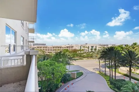 19501 W Country Club Drive Aventura FL 33180