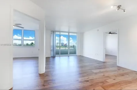 19501 W Country Club Drive Aventura FL 33180