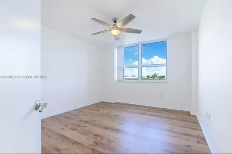 19501 W Country Club Drive Aventura FL 33180