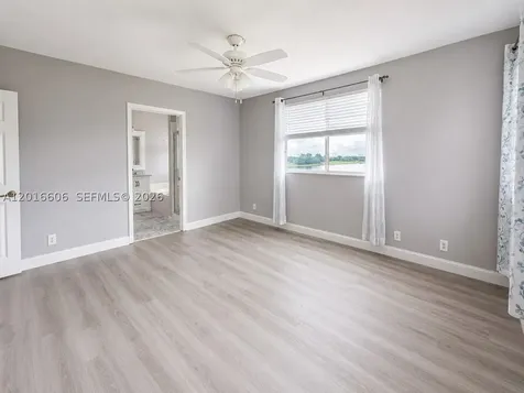 963 Falling Water Road Weston FL 33326