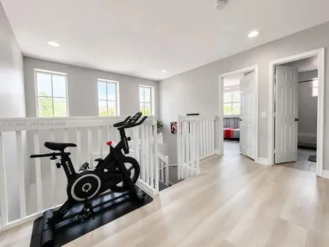 963 Falling Water Road Weston FL 33326