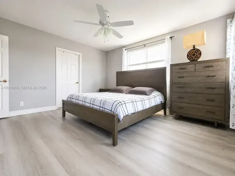 963 Falling Water Road Weston FL 33326