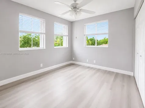 963 Falling Water Road Weston FL 33326