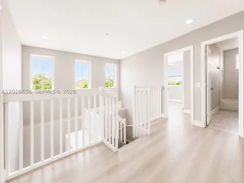 963 Falling Water Road Weston FL 33326