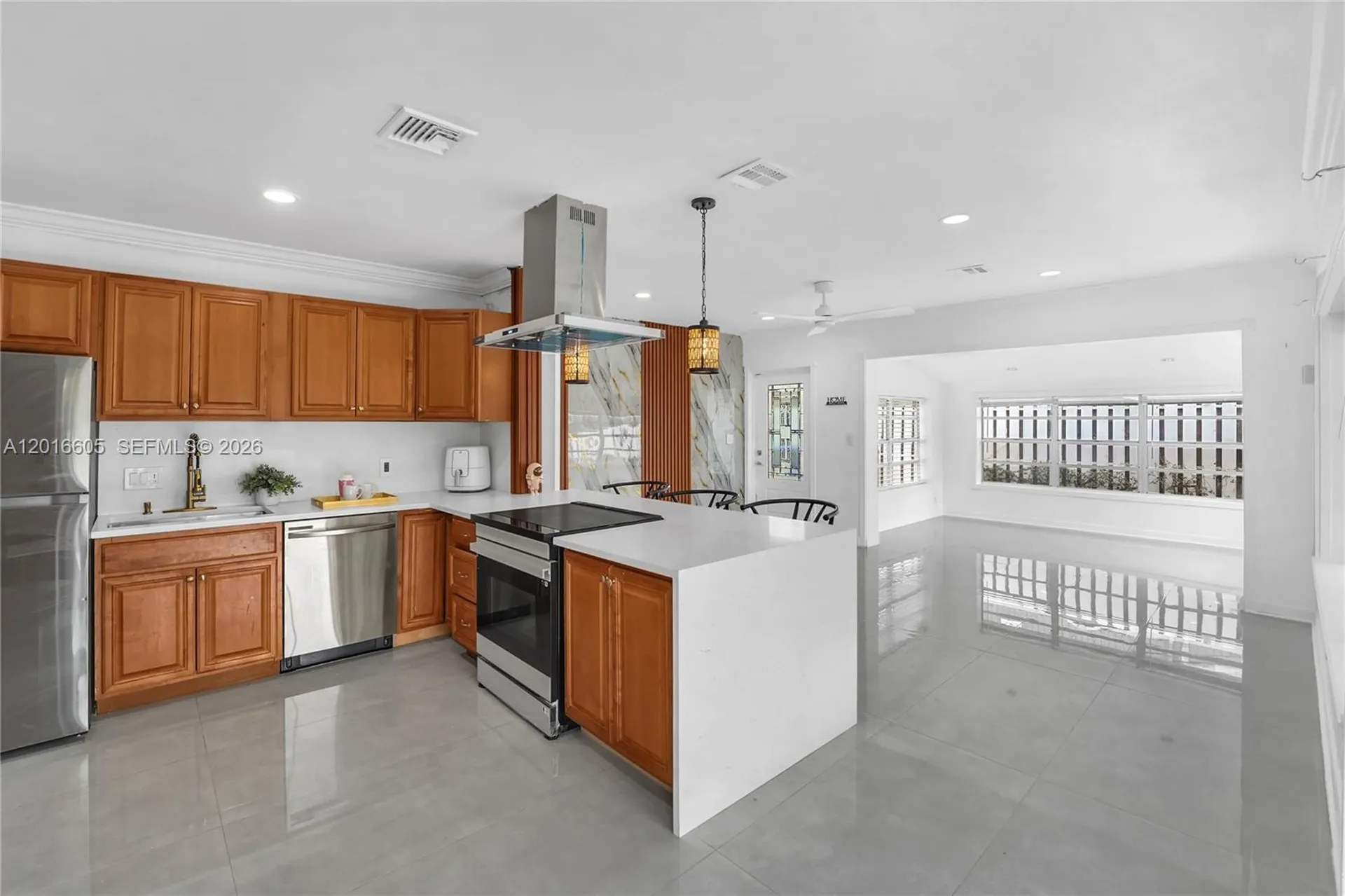 2718 Sherman Street Hollywood FL 33020