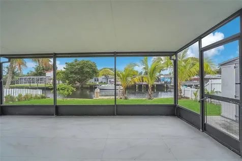 2718 Sherman Street Hollywood FL 33020