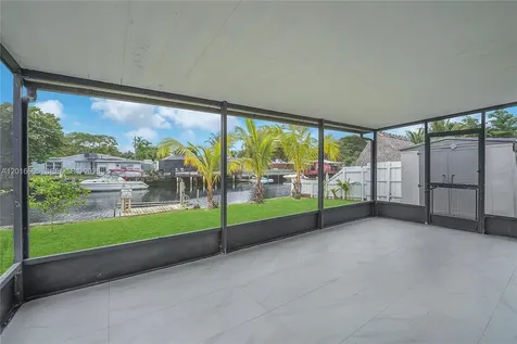 2718 Sherman Street Hollywood FL 33020