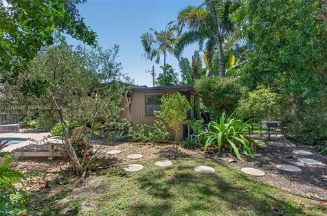 3781 NE 13th Avenue Oakland Park FL 33334