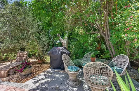 3781 NE 13th Avenue Oakland Park FL 33334