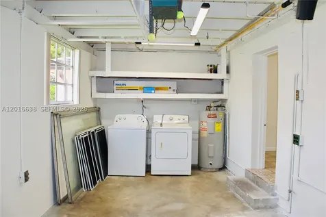 4870 SW 6th Street Miami FL 33134