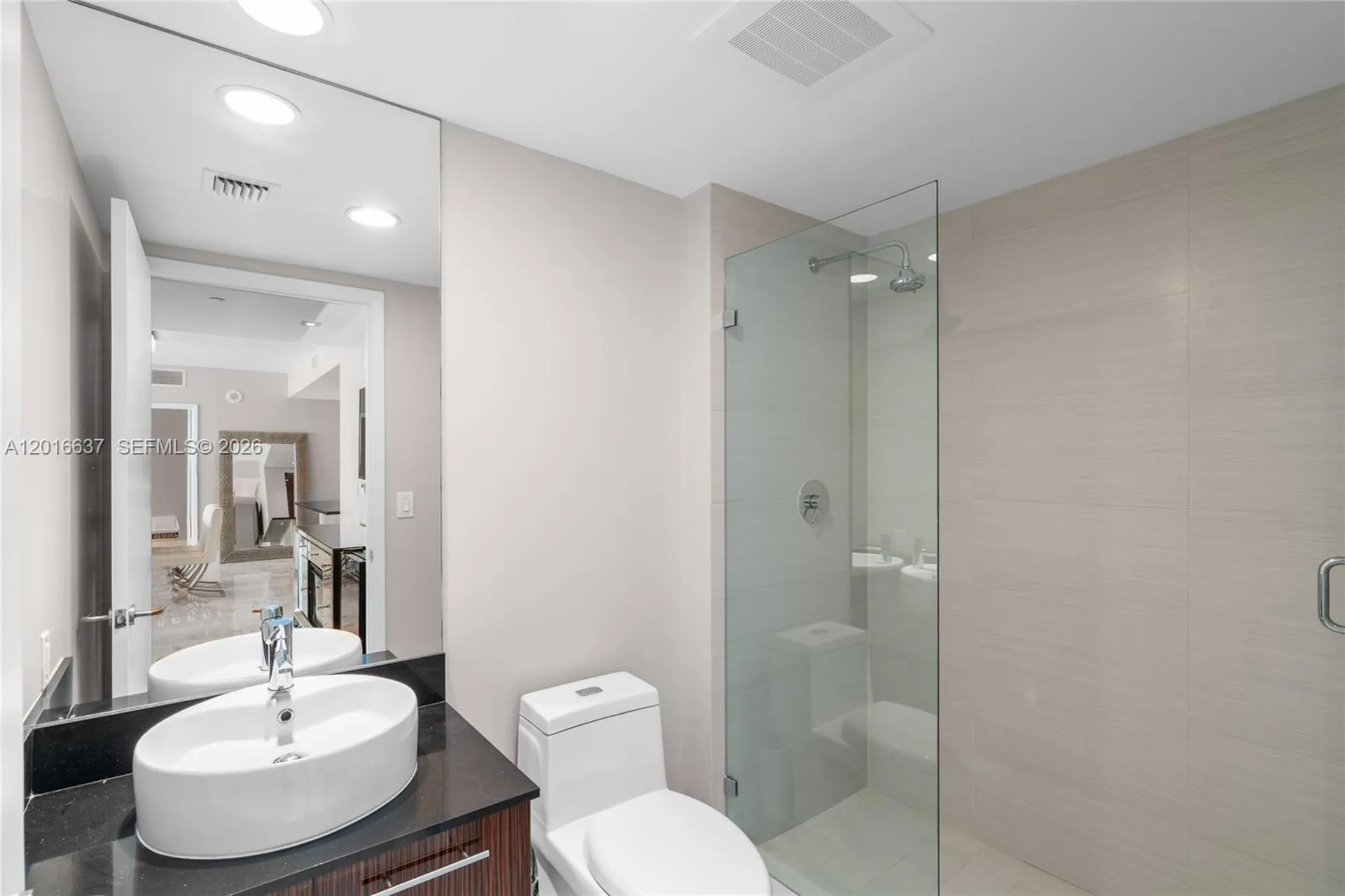 3951 S Ocean Drive Hollywood FL 33019