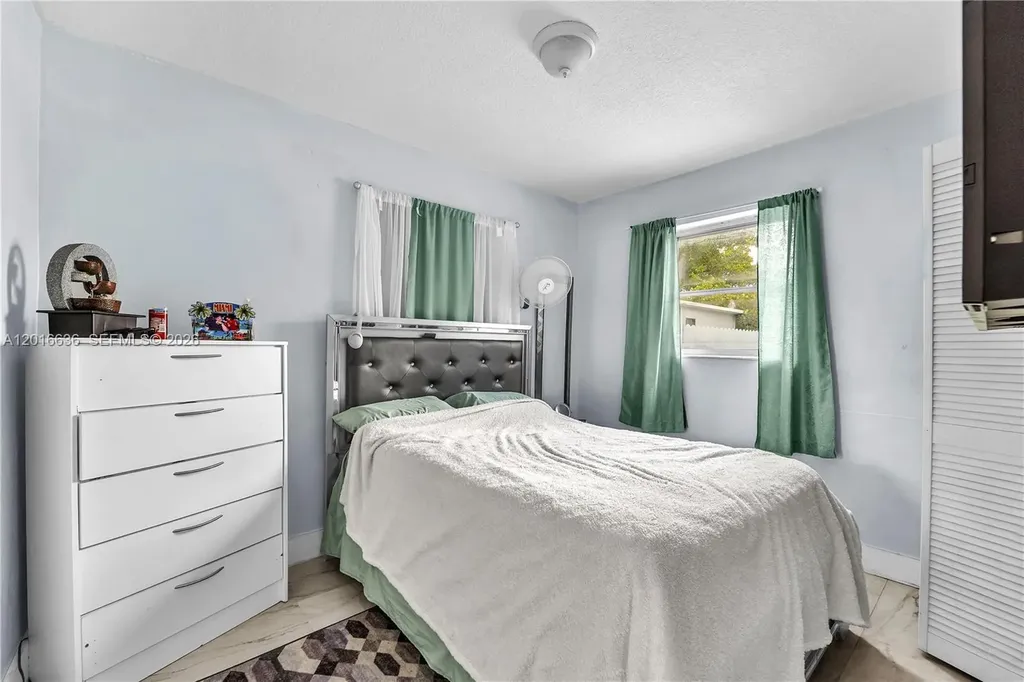 900 N 70th Avenue Hollywood FL 33024