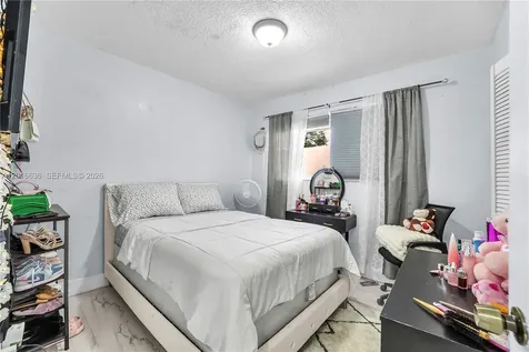900 N 70th Avenue Hollywood FL 33024