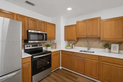 2741 NW 172nd Terrace Miami Gardens FL 33056