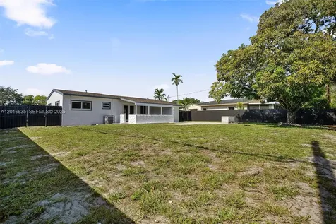 2741 NW 172nd Terrace Miami Gardens FL 33056