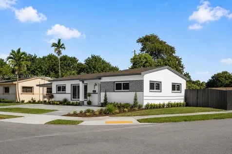 2741 NW 172nd Terrace Miami Gardens FL 33056