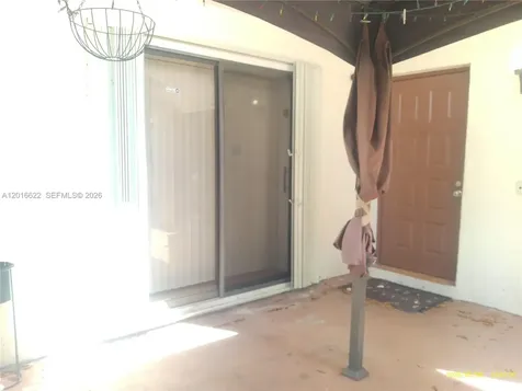 8172 S Coral Circle North Lauderdale FL 33068