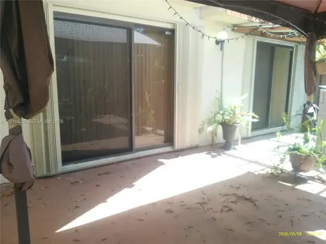 8172 S Coral Circle North Lauderdale FL 33068