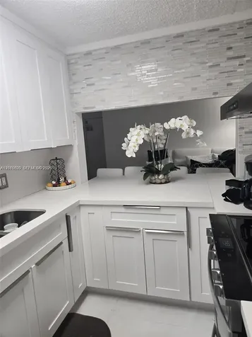9410 Live Oak Place Davie FL 33324