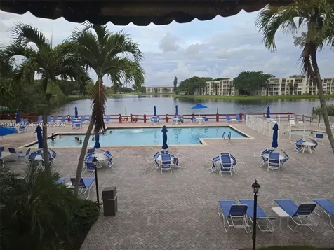 9410 Live Oak Place Davie FL 33324