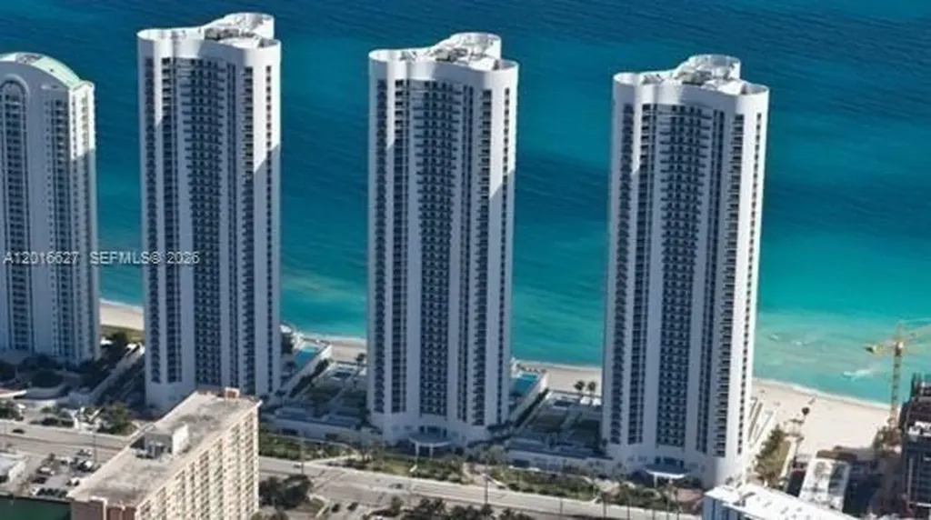 16001 Collins Avenue Sunny Isles Beach FL 33160