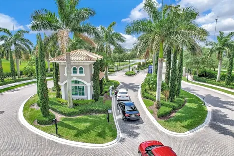 4774 Eucalyptus Drive Hollywood FL 33021