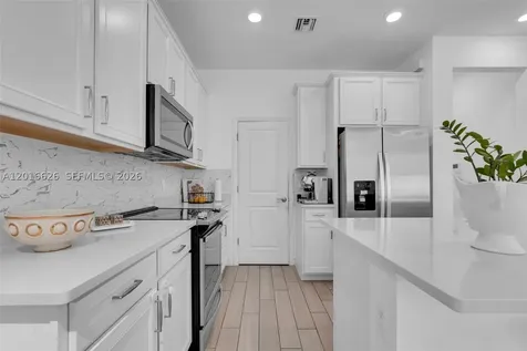 4774 Eucalyptus Drive Hollywood FL 33021