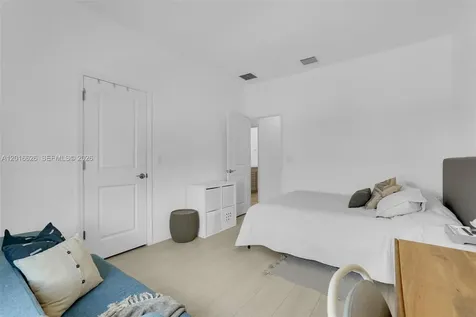 4774 Eucalyptus Drive Hollywood FL 33021