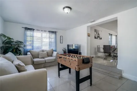 690 E 10th Avenue Hialeah FL 33010