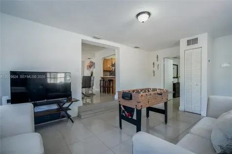 690 E 10th Avenue Hialeah FL 33010