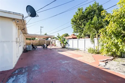690 E 10th Avenue Hialeah FL 33010