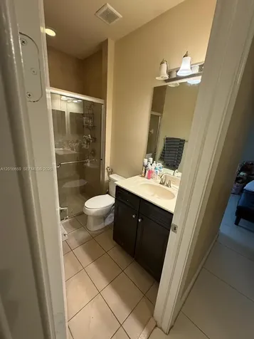 9845 NW 86th Terrace Doral FL 33178