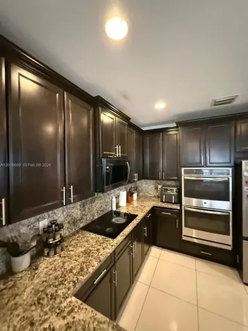 9845 NW 86th Terrace Doral FL 33178