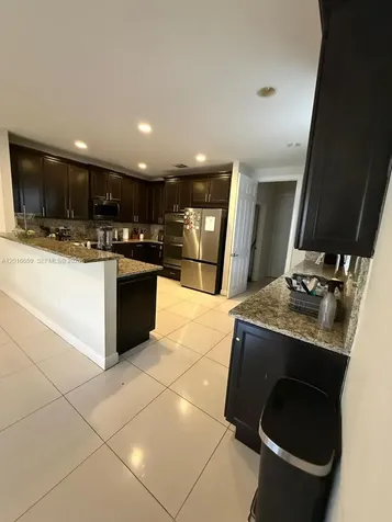 9845 NW 86th Terrace Doral FL 33178