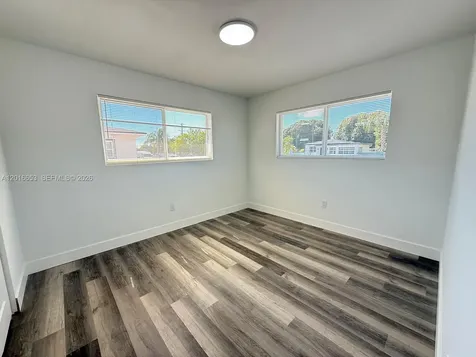 59 E 14th Street Hialeah FL 33010