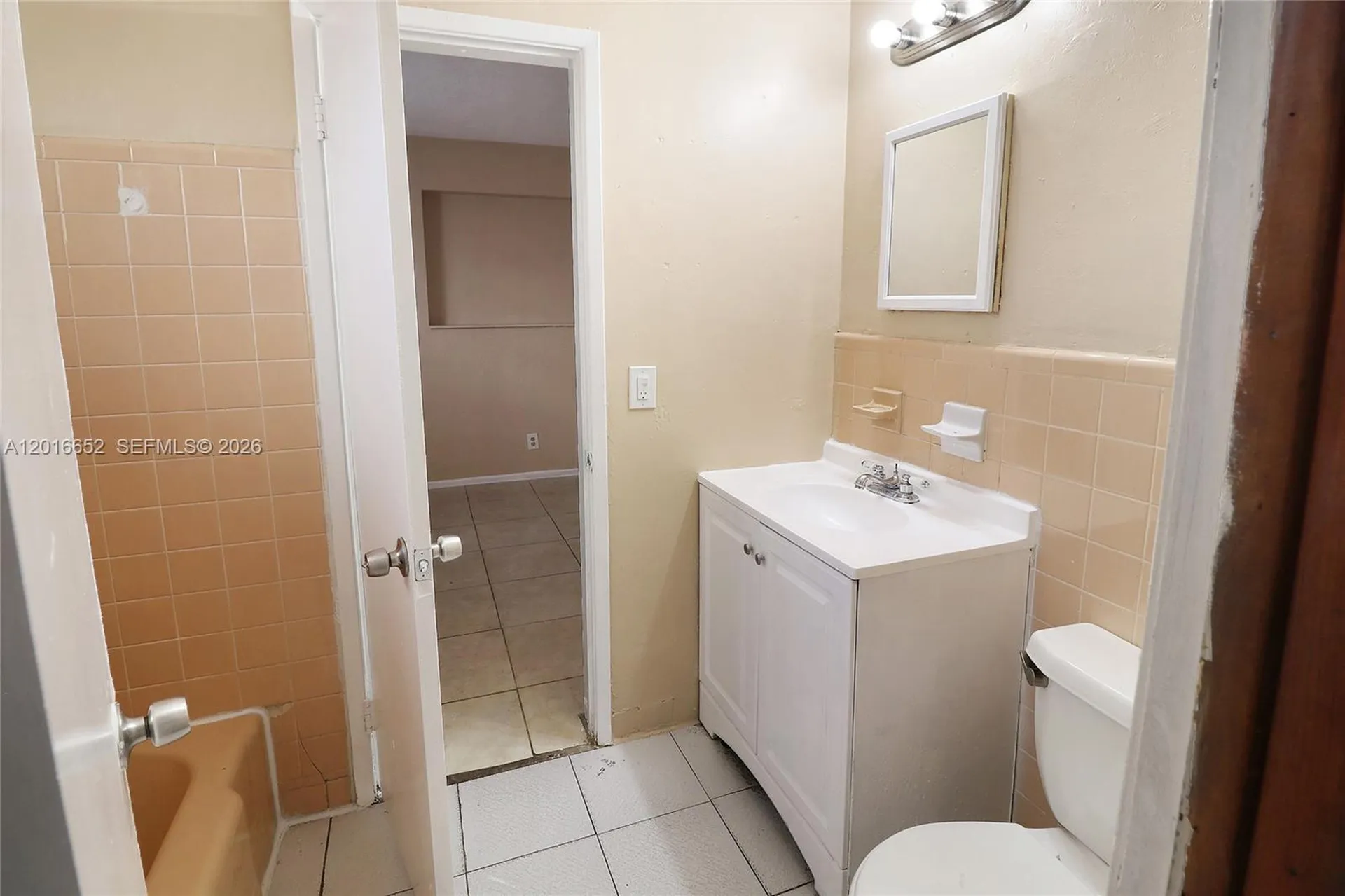 2001 NE 1st Avenue Pompano Beach FL 33060