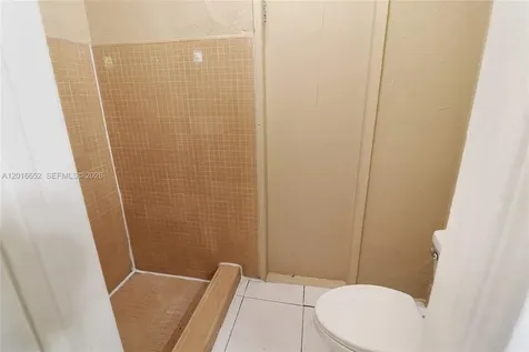 2001 NE 1st Avenue Pompano Beach FL 33060