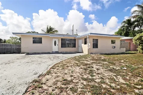 2001 NE 1st Avenue Pompano Beach FL 33060