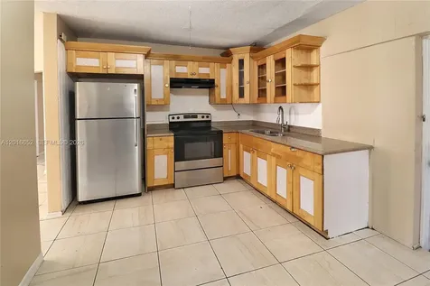 2001 NE 1st Avenue Pompano Beach FL 33060